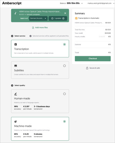 Screenshot: Auswahl der Qualitätsstufe für eine Transkription bei Amberscript – rein maschinell mit 85 % Genauigkeit zu 0,25 Euro pro Minute, von Sprach-Experten mit 99 % Genauigkeit zu 2,25 Euro pro Minute.